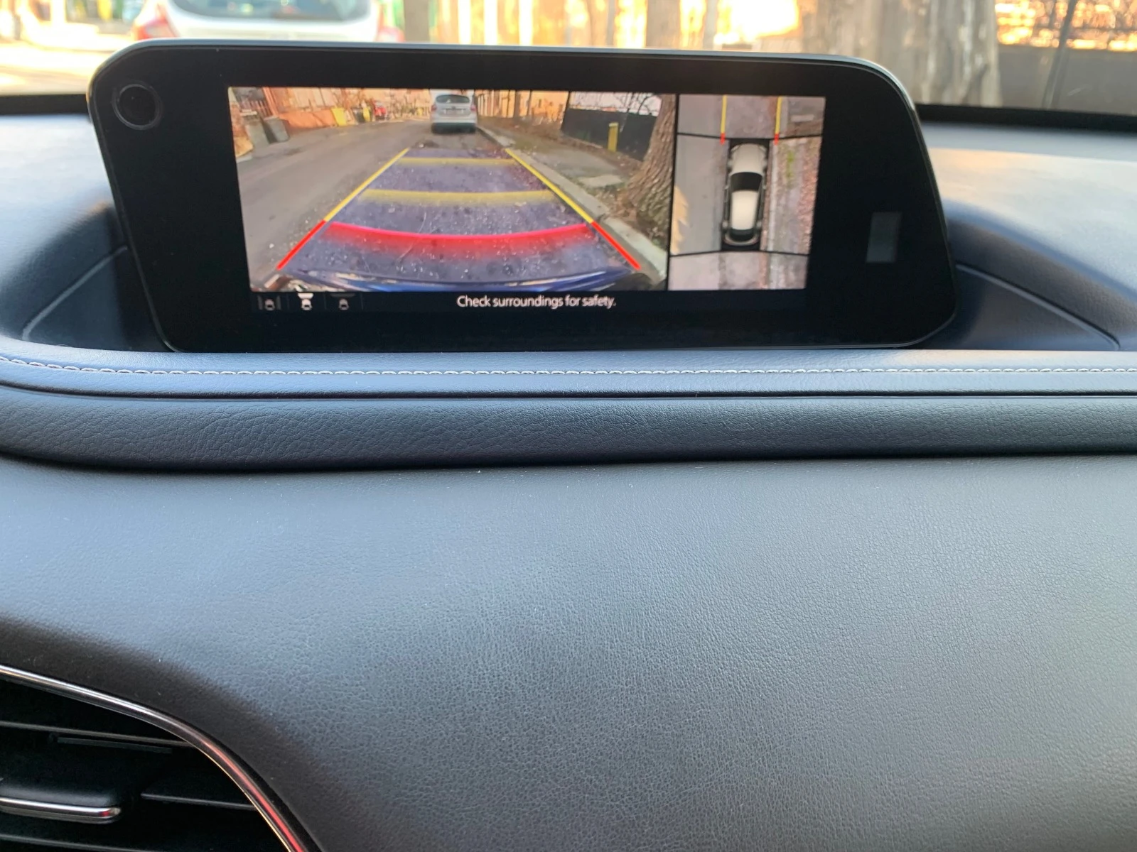 Mazda CX-30 1.8   44 | Mobile.bg   14