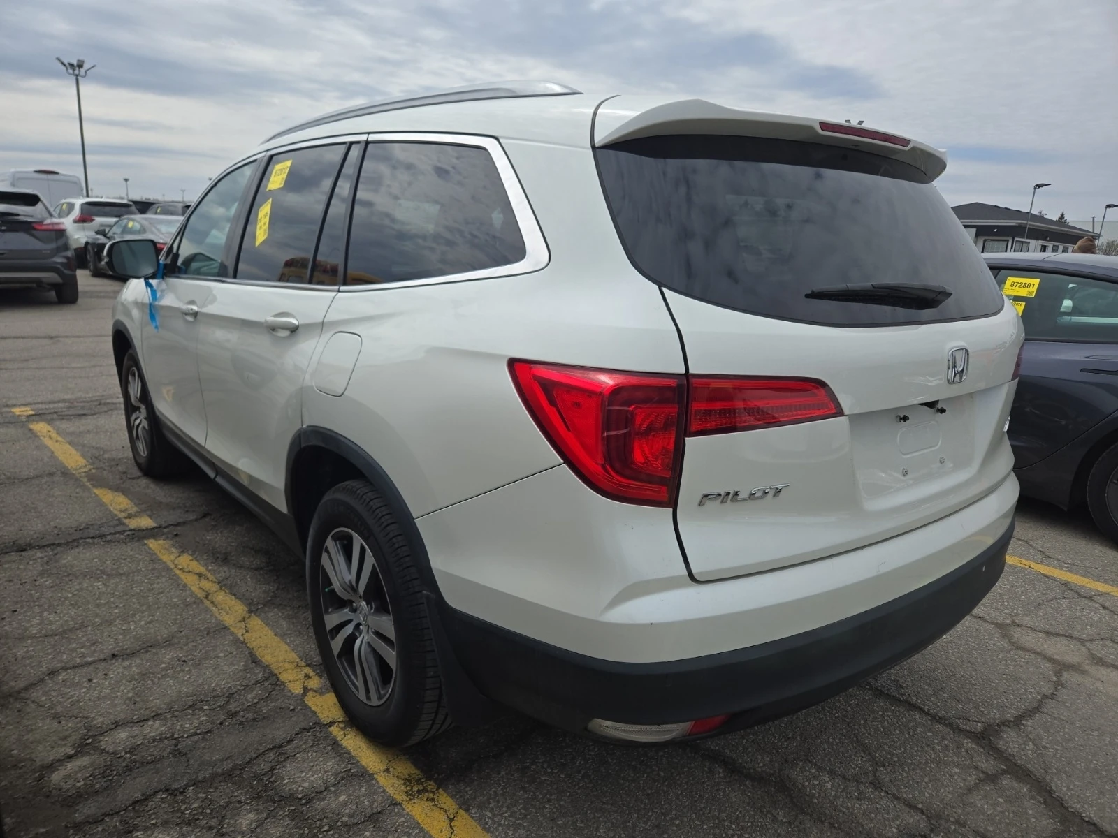 Honda Pilot EX-L * * 7 МЕСТА * * CARFAX * * АВТО КРЕДИТ * * , снимка 4 - Автомобили и джипове - 54318529