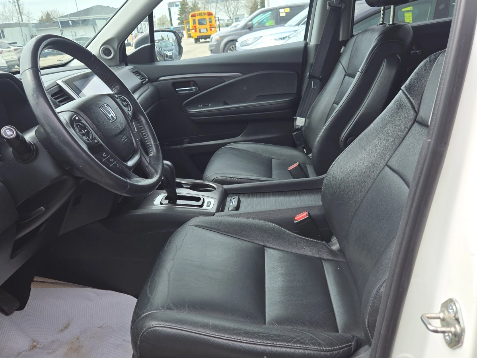 Honda Pilot EX-L * * 7 МЕСТА * * CARFAX * * АВТО КРЕДИТ * * , снимка 5 - Автомобили и джипове - 54318529