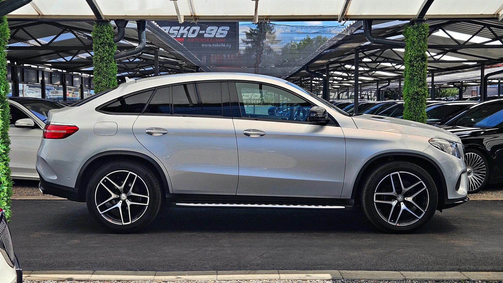 Mercedes-Benz GLE 350 AMG/GERMANY/DISTR/360CAMERA/ПОДГРЕВ/AMBIENT/LIZING, снимка 4 - Автомобили и джипове - 54453872