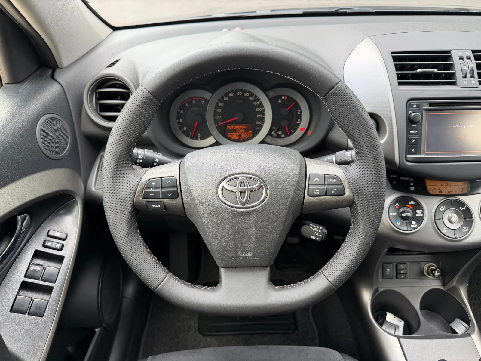 Toyota Rav4 2.2D-4D 4WD Euro5B, снимка 10 - Автомобили и джипове - 54793973