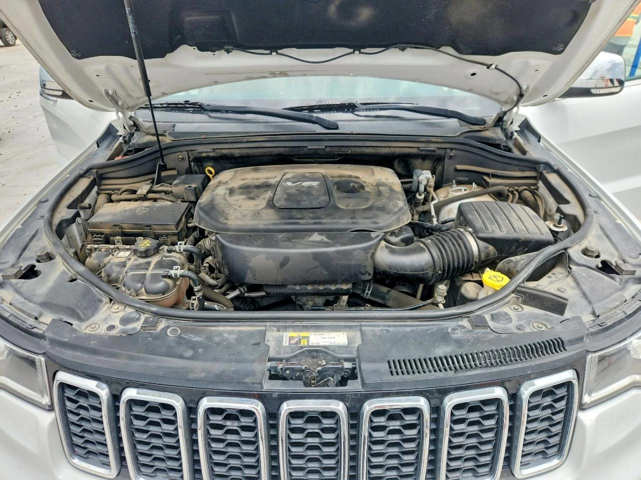 Jeep Grand cherokee 3.6l Limited, снимка 12 - Автомобили и джипове - 55566978