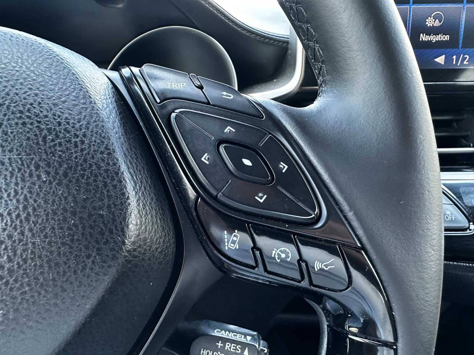 Toyota C-HR 1.8 Hybrid Edition | Mobile.bg � ����������� 17