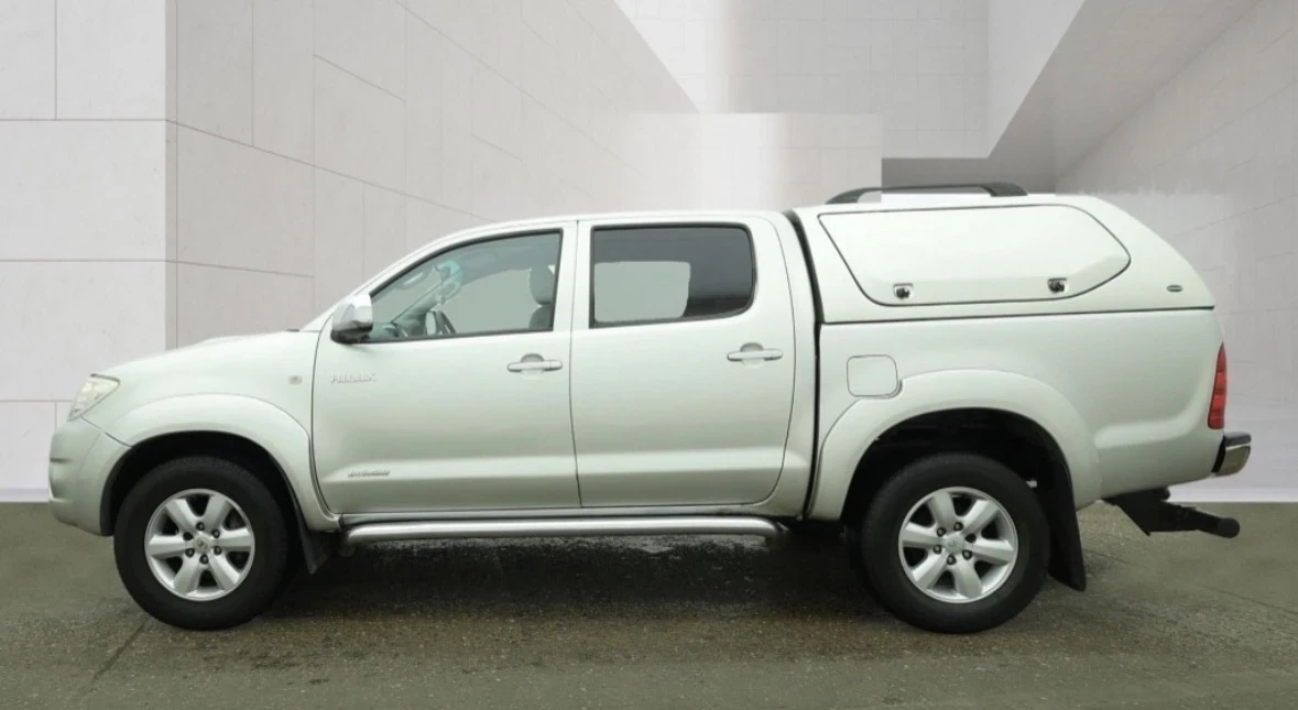 Toyota Hilux, снимка 3 - Автомобили и джипове - 55653180