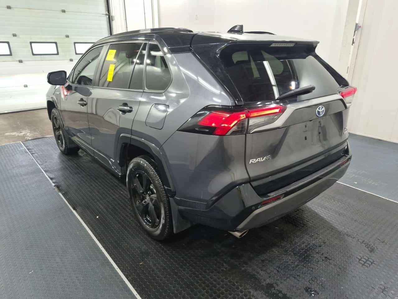 Toyota Rav4 * HYBRID XSE * AWD * CARFAX * , снимка 4 - Автомобили и джипове - 56185721