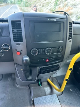 Mercedes-Benz Sprinter 311 Ел врата, 2.2 CDI OM646, Автомат , снимка 12