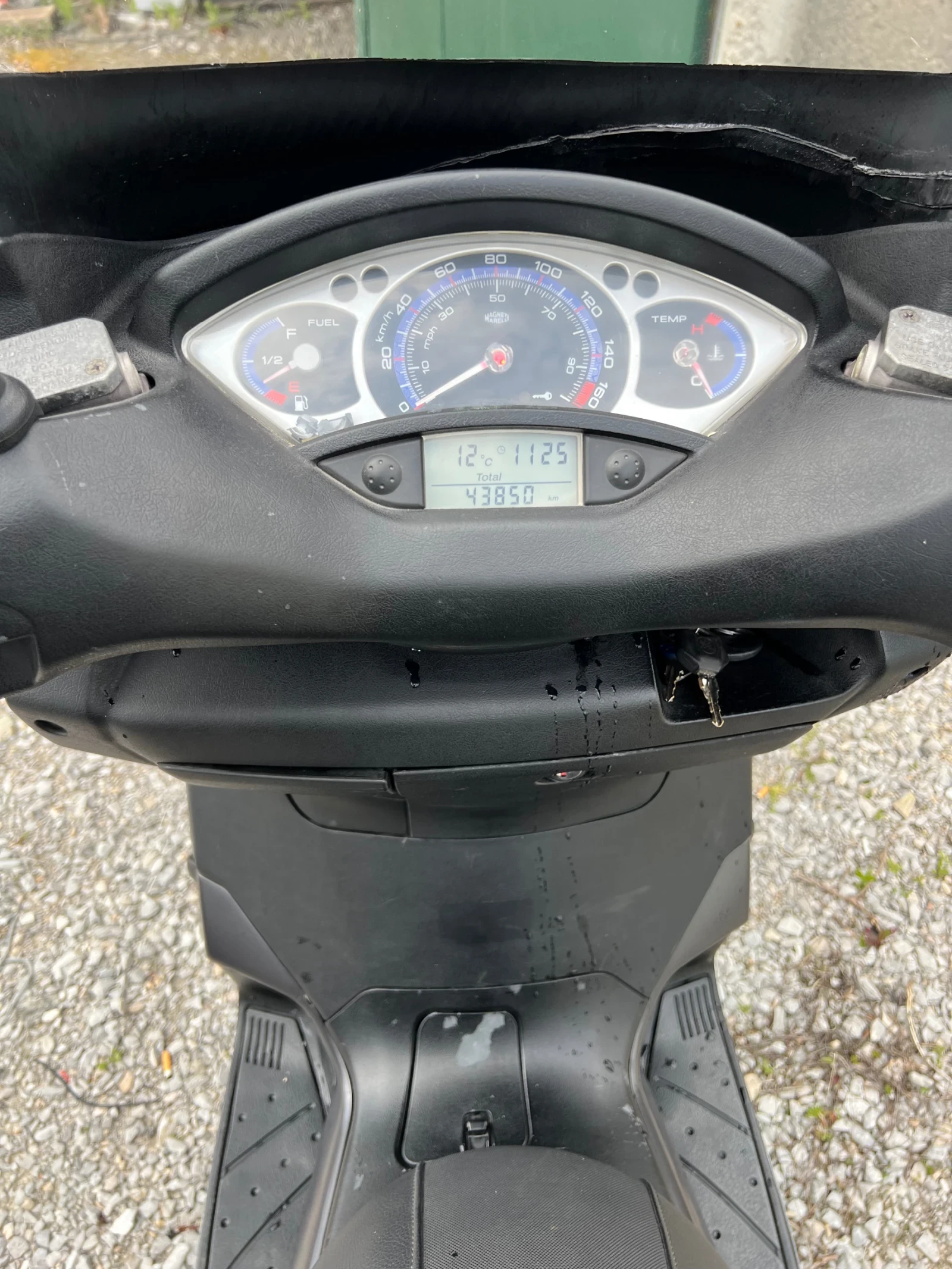 Yamaha X-max 250i, снимка 11 - Мотоциклети и мототехника - 54157396