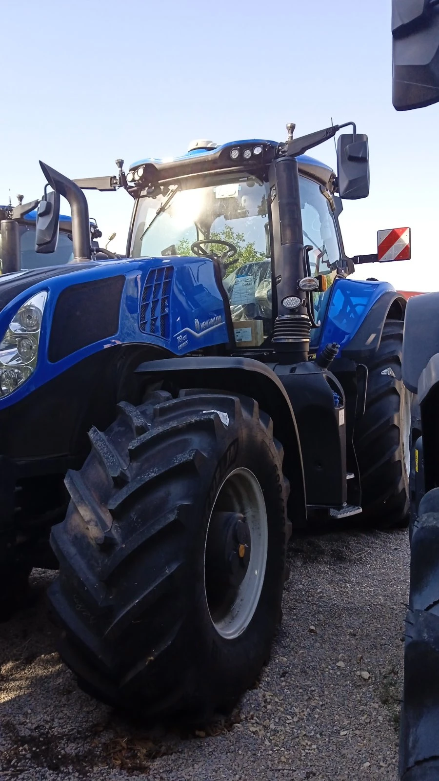  New Holland 8.435 AC | Mobile.bg   1