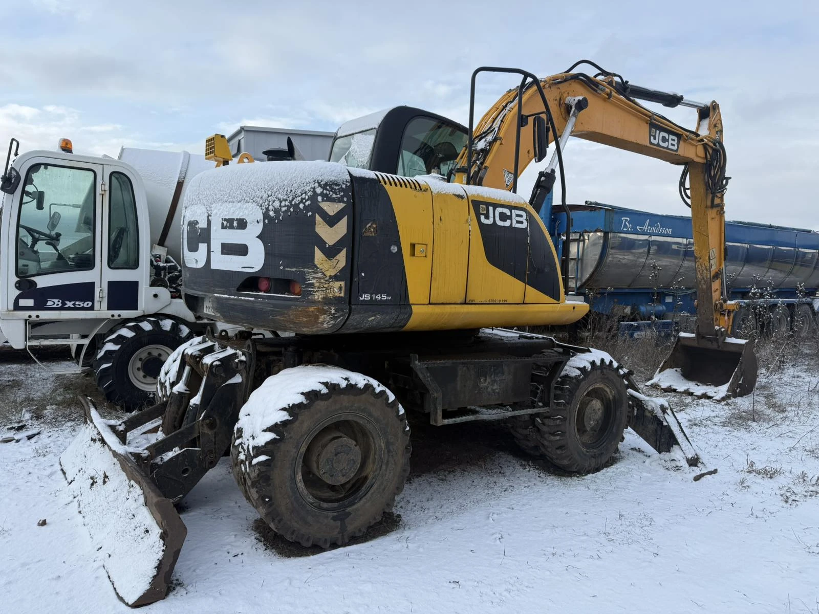 Багер JCB JS 145 W, снимка 1