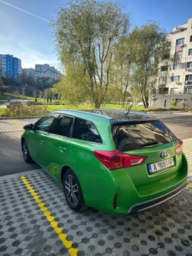 Toyota Auris 1.8 Hybrid + Газ, снимка 5