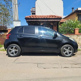 Toyota Yaris АВТОМАТИК , снимка 1