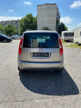 Skoda Roomster 1.4i * * klima* * 85к.с верига , снимка 5