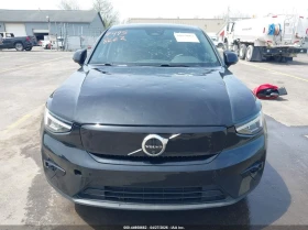 Volvo C40 * TWIN PLUS* 360* ПАНО* KEYLESS* Camera* ПОДГРЕВ* , снимка 10