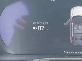 Volvo C40 * TWIN PLUS* 360* ПАНО* KEYLESS* Camera* ПОДГРЕВ* , снимка 14