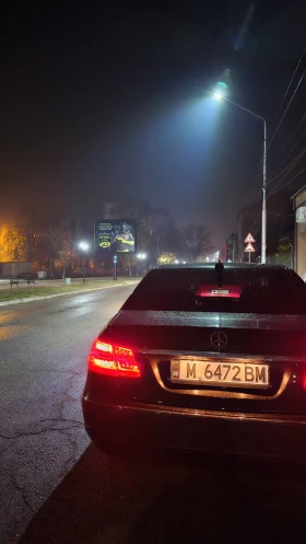 Mercedes-Benz E 220, снимка 4