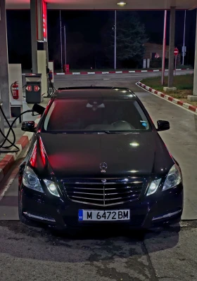 Mercedes-Benz E 220, снимка 11