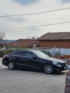 Mercedes-Benz E 220, снимка 9