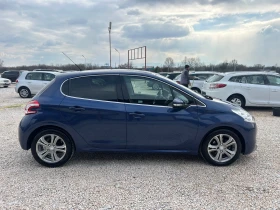 Peugeot 208 * Allure* Панорама* LED* Сервизна Книжка* , снимка 6