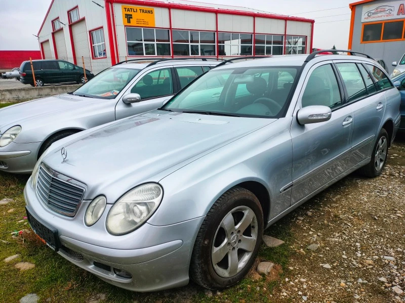 Mercedes-Benz E 200 kompressor , снимка 2 - Автомобили и джипове - 42929866