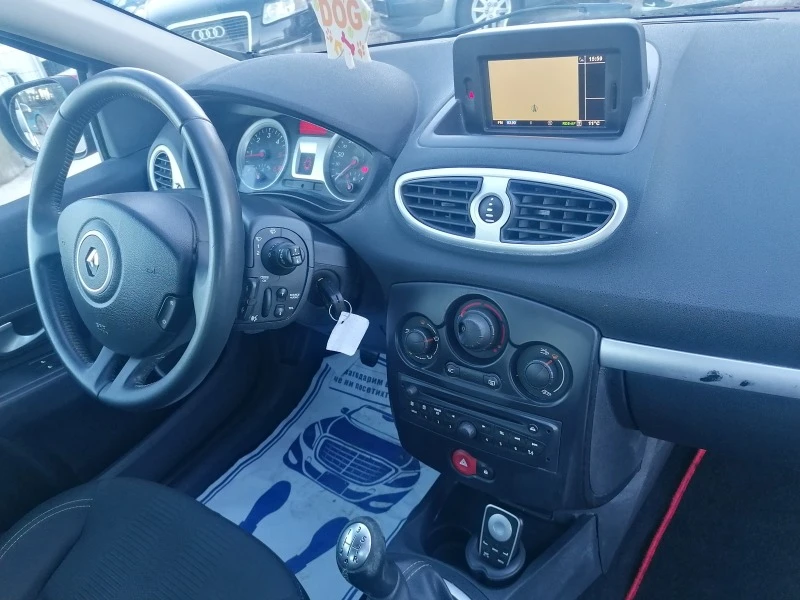 Renault Clio 1.5 DCI NAVI , снимка 11 - Автомобили и джипове - 45858133