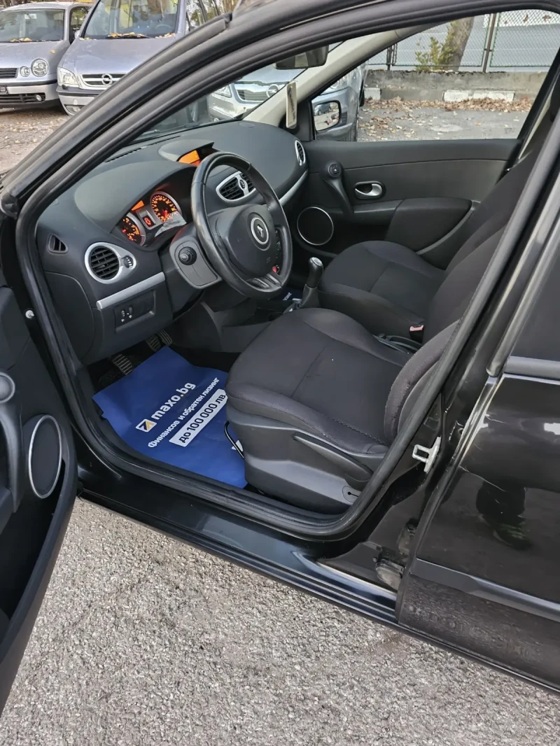 Renault Clio 1.2 Газ + Бензин Лизинг , снимка 5 - Автомобили и джипове - 47778428