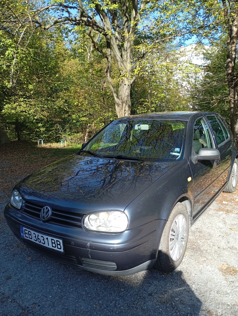 VW Golf, снимка 2 - Автомобили и джипове - 47806517