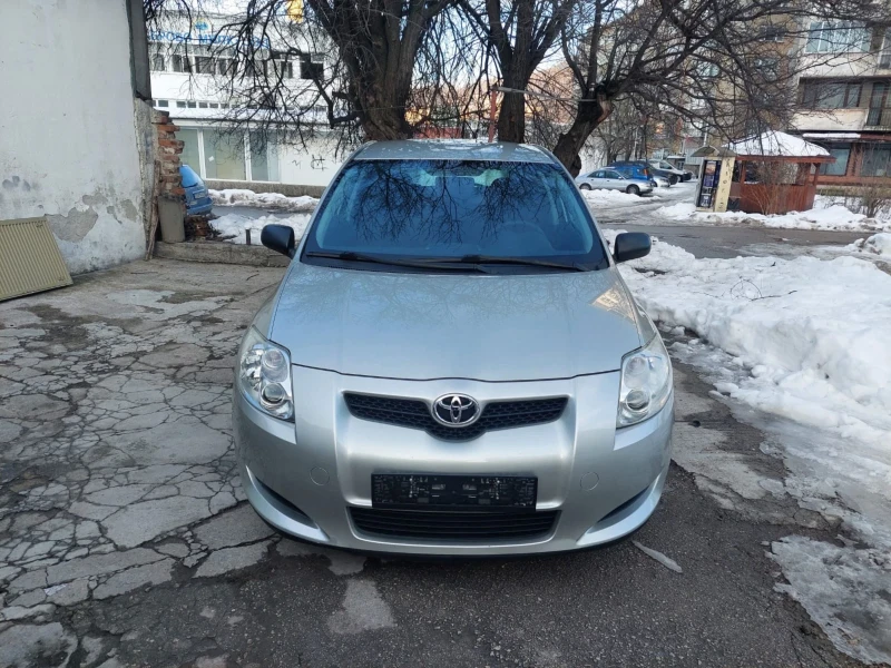 Toyota Auris 1.4 D4D 90кс, снимка 2 - Автомобили и джипове - 48522449