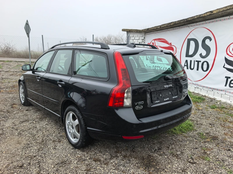 Volvo V50 2.0HDI Facelift, снимка 3 - Автомобили и джипове - 48862932