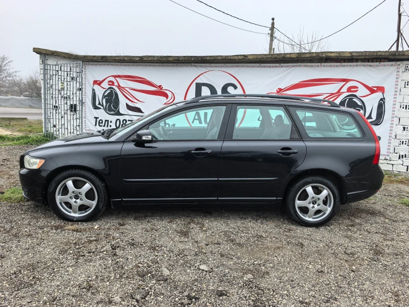 Volvo V50 2.0HDI Facelift, снимка 2 - Автомобили и джипове - 48862932