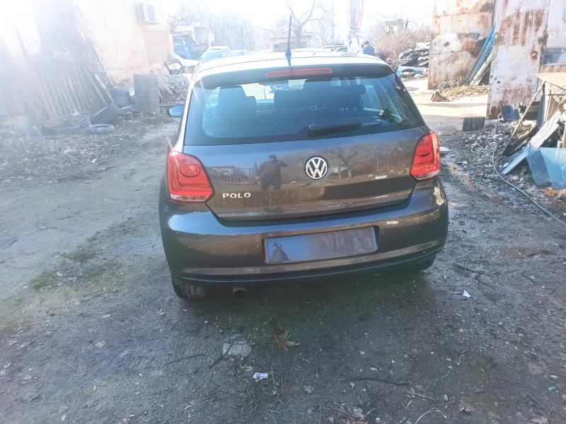 VW Polo, снимка 5 - Автомобили и джипове - 48976730