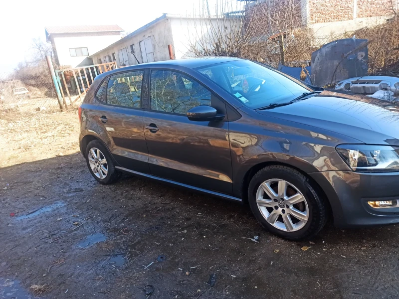 VW Polo, снимка 4 - Автомобили и джипове - 48976730