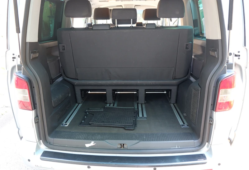 VW Multivan, снимка 3 - Автомобили и джипове - 52727597