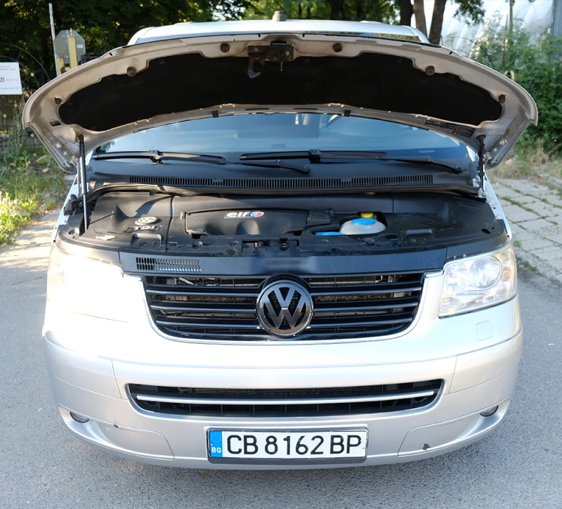 VW Multivan, снимка 17 - Автомобили и джипове - 52727597