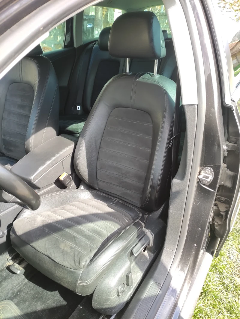 VW Passat 3.2 FSI 4motion, снимка 9 - Автомобили и джипове - 52598729