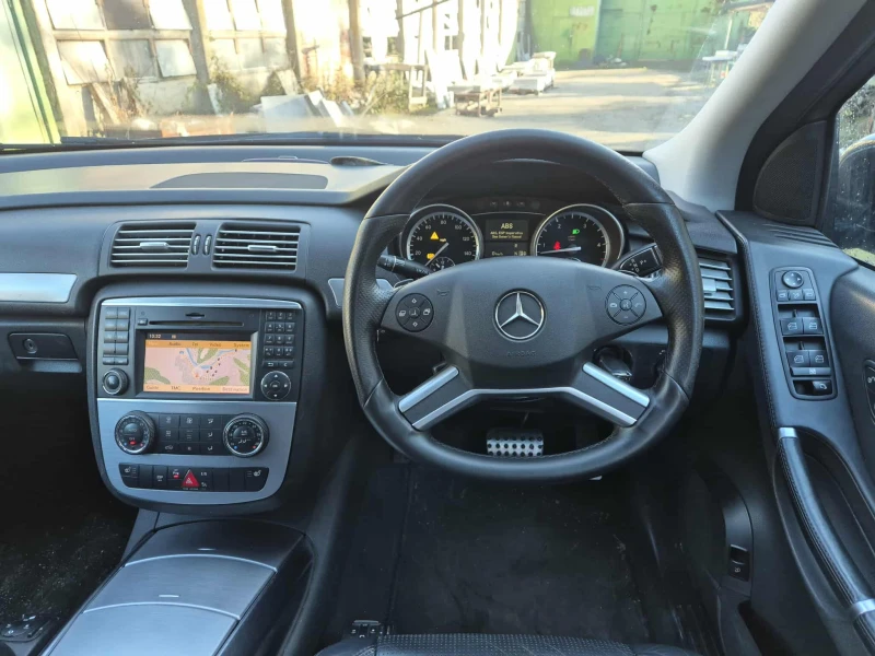 Mercedes-Benz R 350 AMG FACE XENON, снимка 17 - Автомобили и джипове - 52533543
