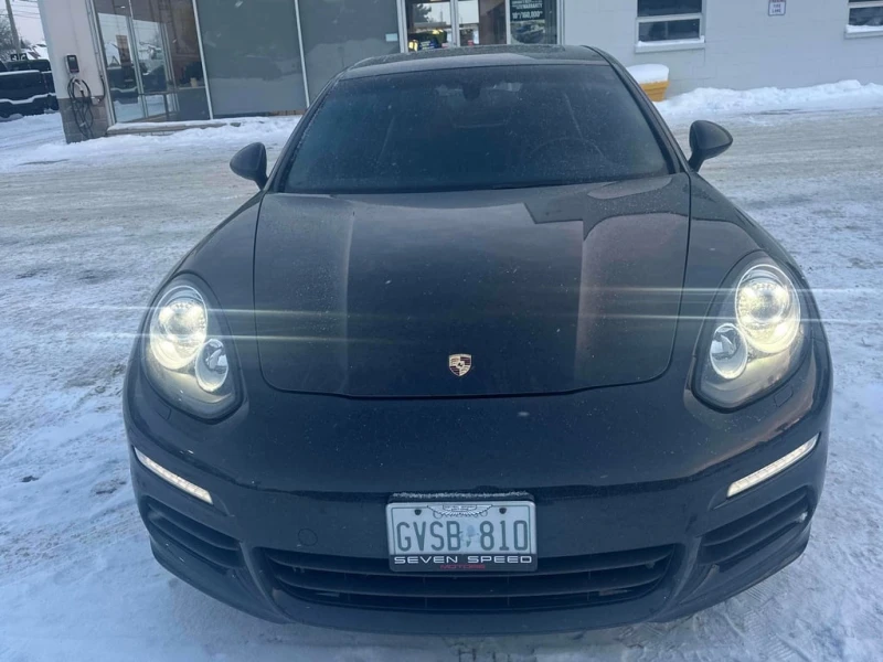 Porsche Panamera S E Hybrid ПОДГРЕВ * ОБДУХВАНЕ * ПРЕДСТАВИТЕЛСТВО, снимка 2 - Автомобили и джипове - 53336748