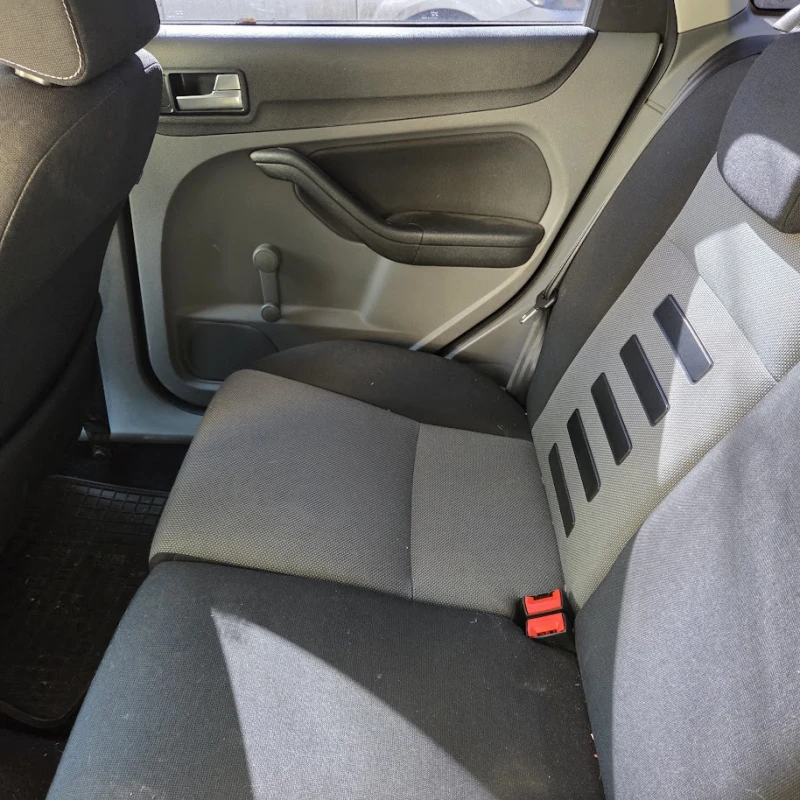 Ford Focus, снимка 8 - Автомобили и джипове - 53570579