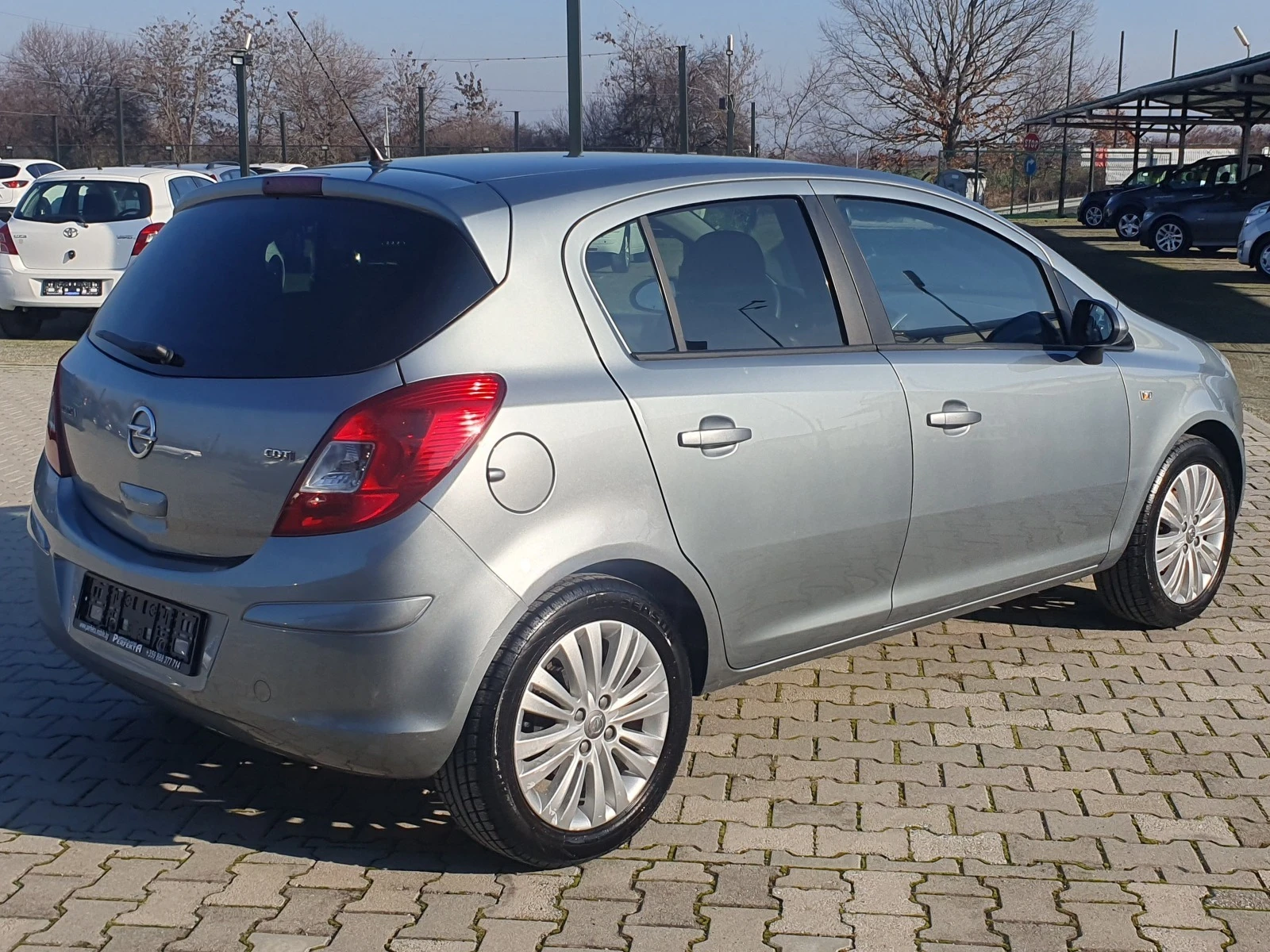 Opel Corsa 1.3 cdti 90к.с. - изображение 7