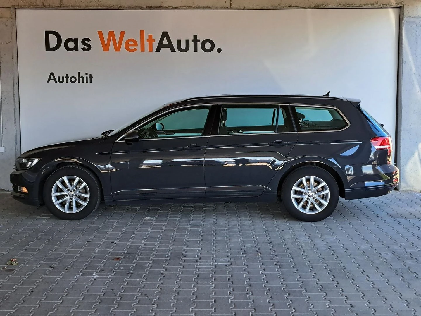 VW Passat Comfortline 2.0TDI BMT - изображение 3