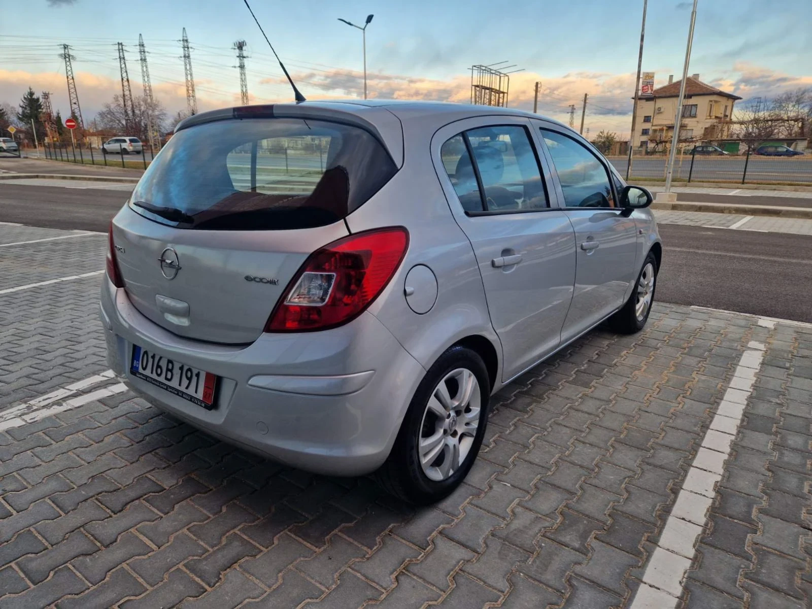 Opel Corsa СОБСТВЕН ЛИЗИНГ  - изображение 5