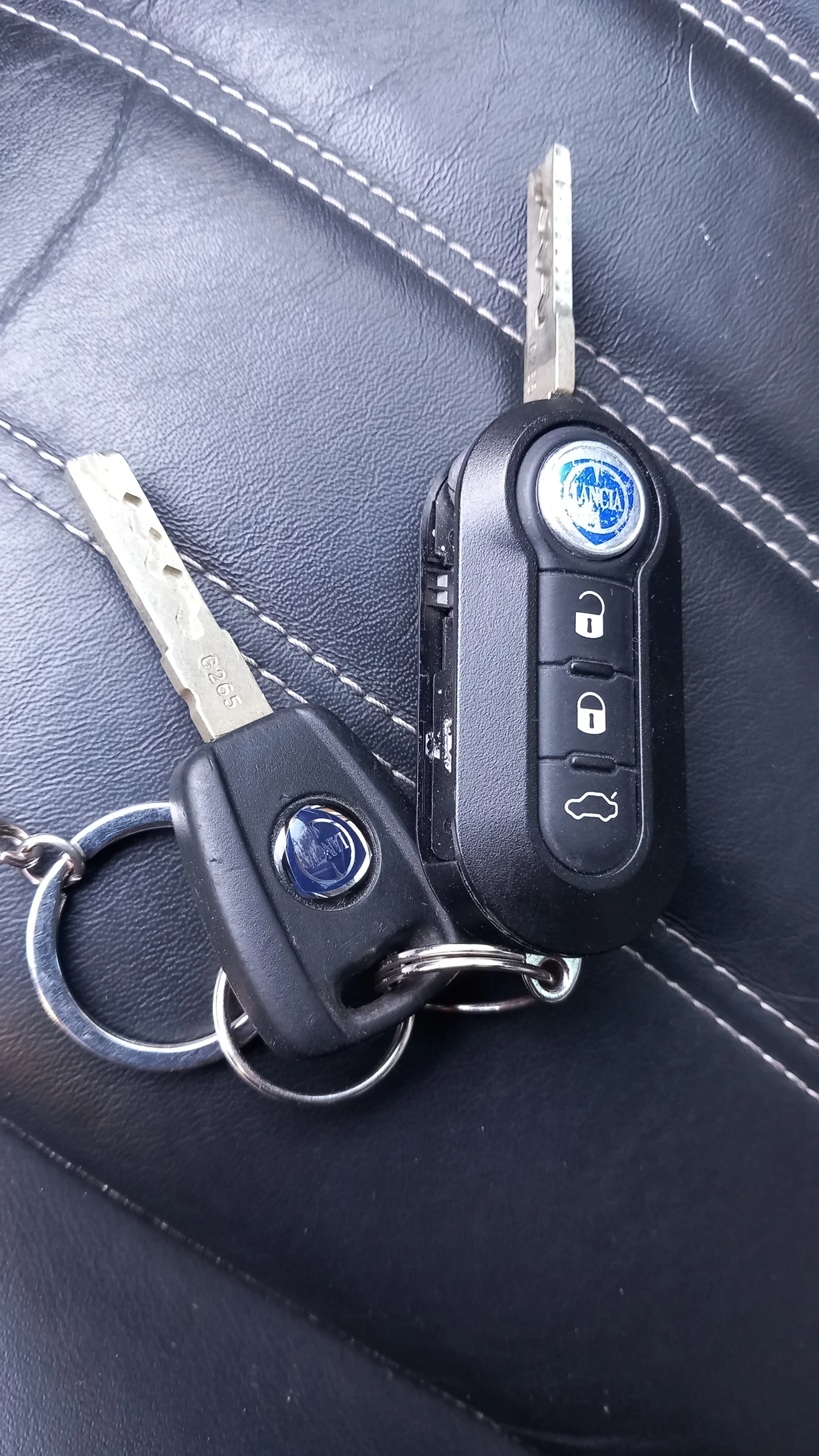 Lancia Delta 1.9 TwinTurbo | Mobile.bg   17