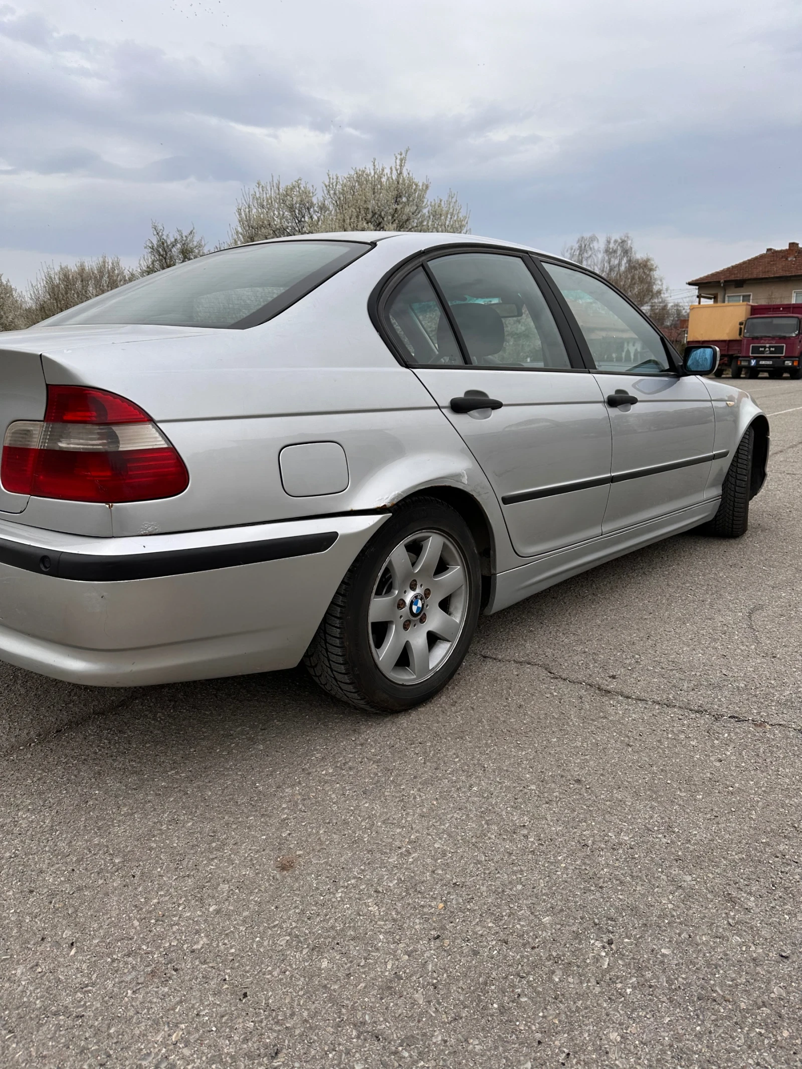 BMW 320 Фейслифт - изображение 4