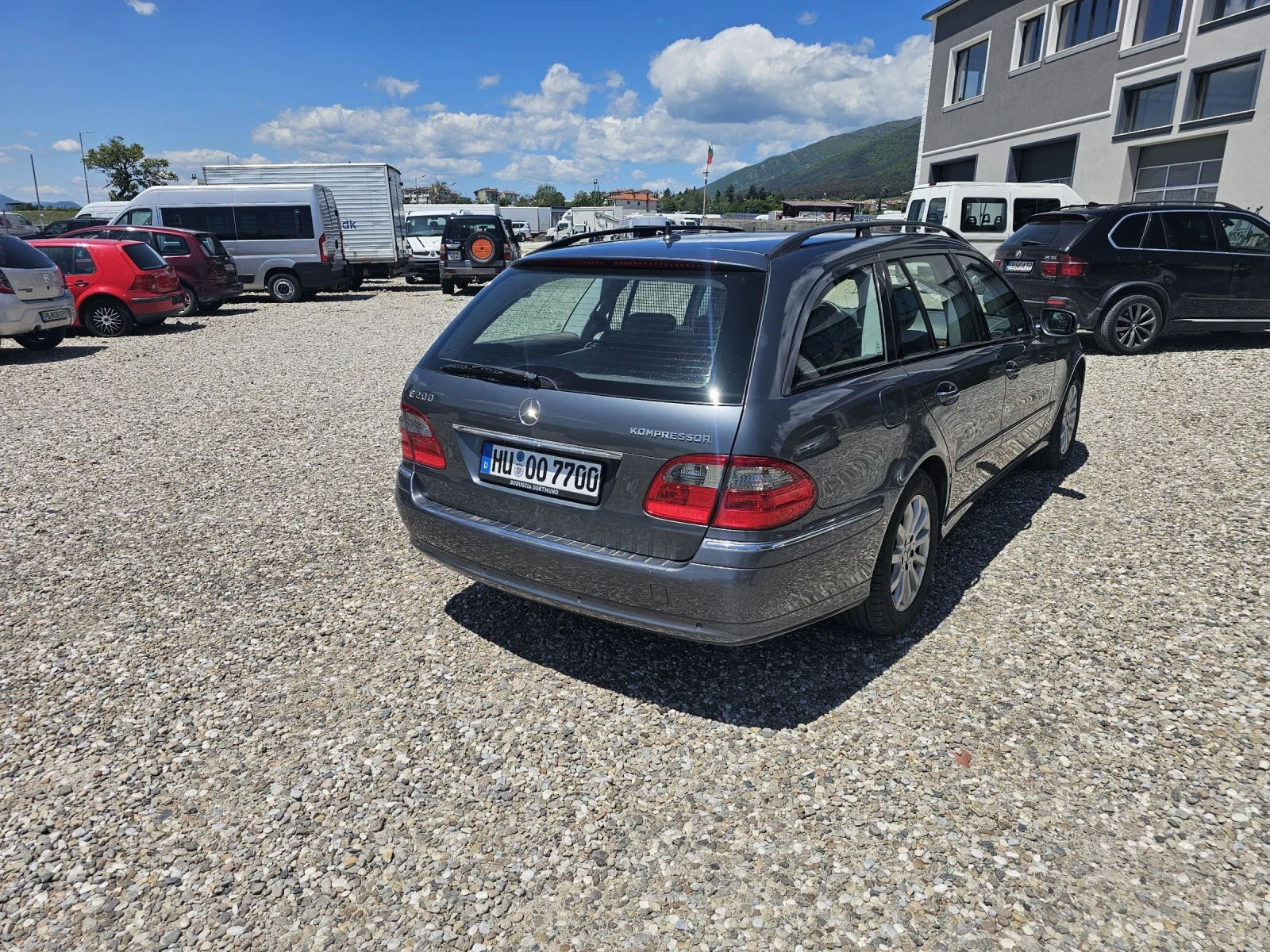 Mercedes-Benz E 200 Kompresor - изображение 4