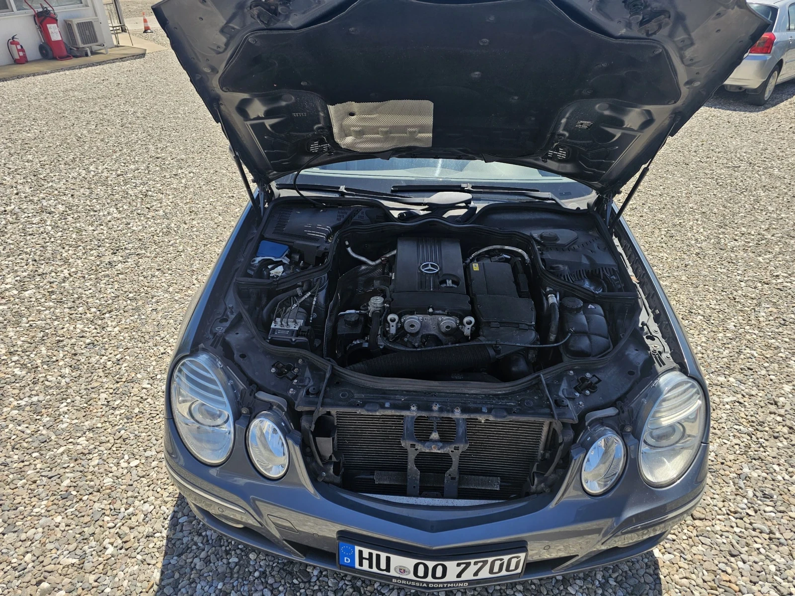 Mercedes-Benz E 200 Kompresor - изображение 7