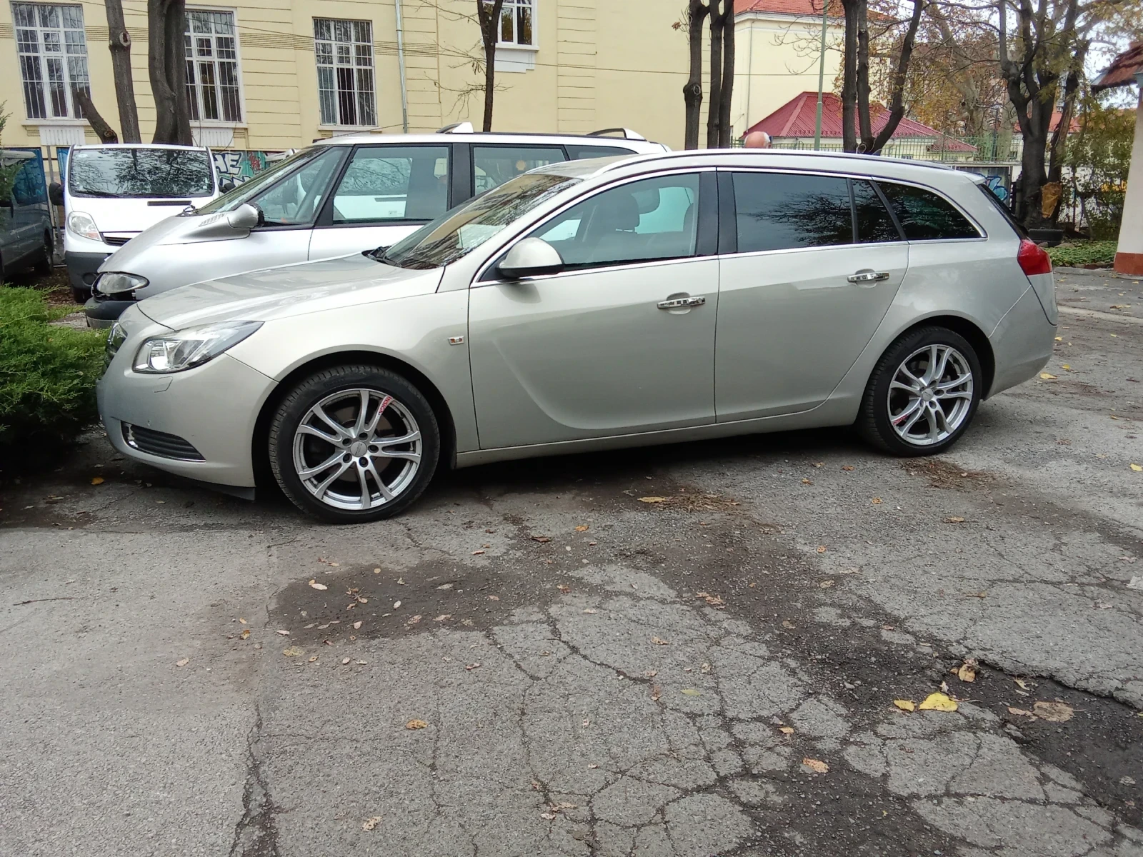 Opel Insignia Indignia 2.0 TURBO 4x4 , снимка 12 - Автомобили и джипове - 51052303