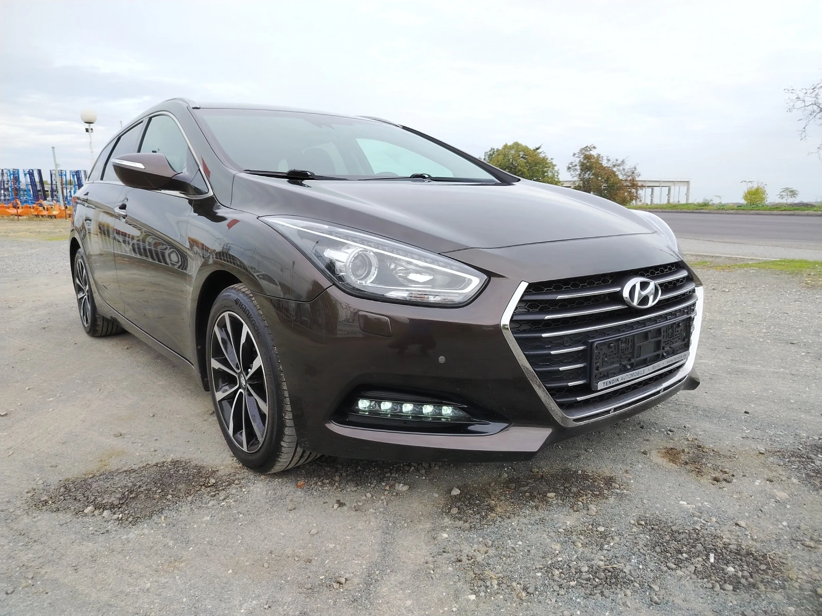 Hyundai I40 1.7-141кс FACELIFT / АВТОМАТИК / ЕВРО 6А / ФУЛ - изображение 3