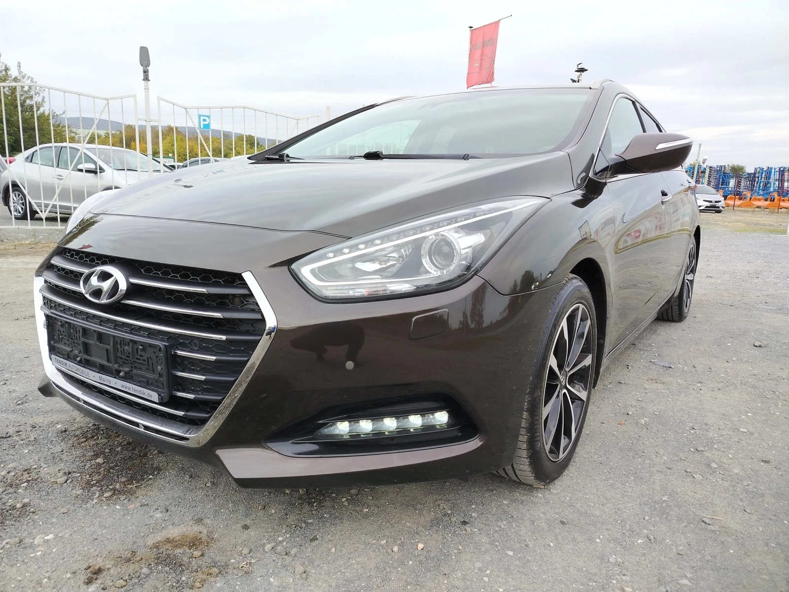 Hyundai I40 1.7-141 FACELIFT /  /  6 /  | Mobile.bg   1