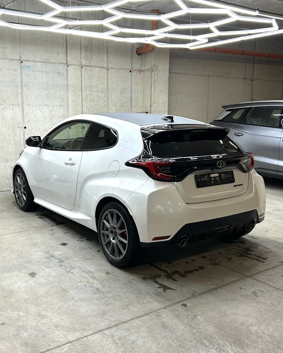 Toyota Yaris GR Perfornance Carbone - изображение 8