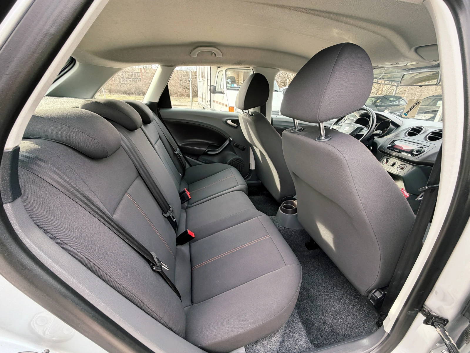 Seat Ibiza 1.6TDI 90�.� | Mobile.bg � ����������� 11