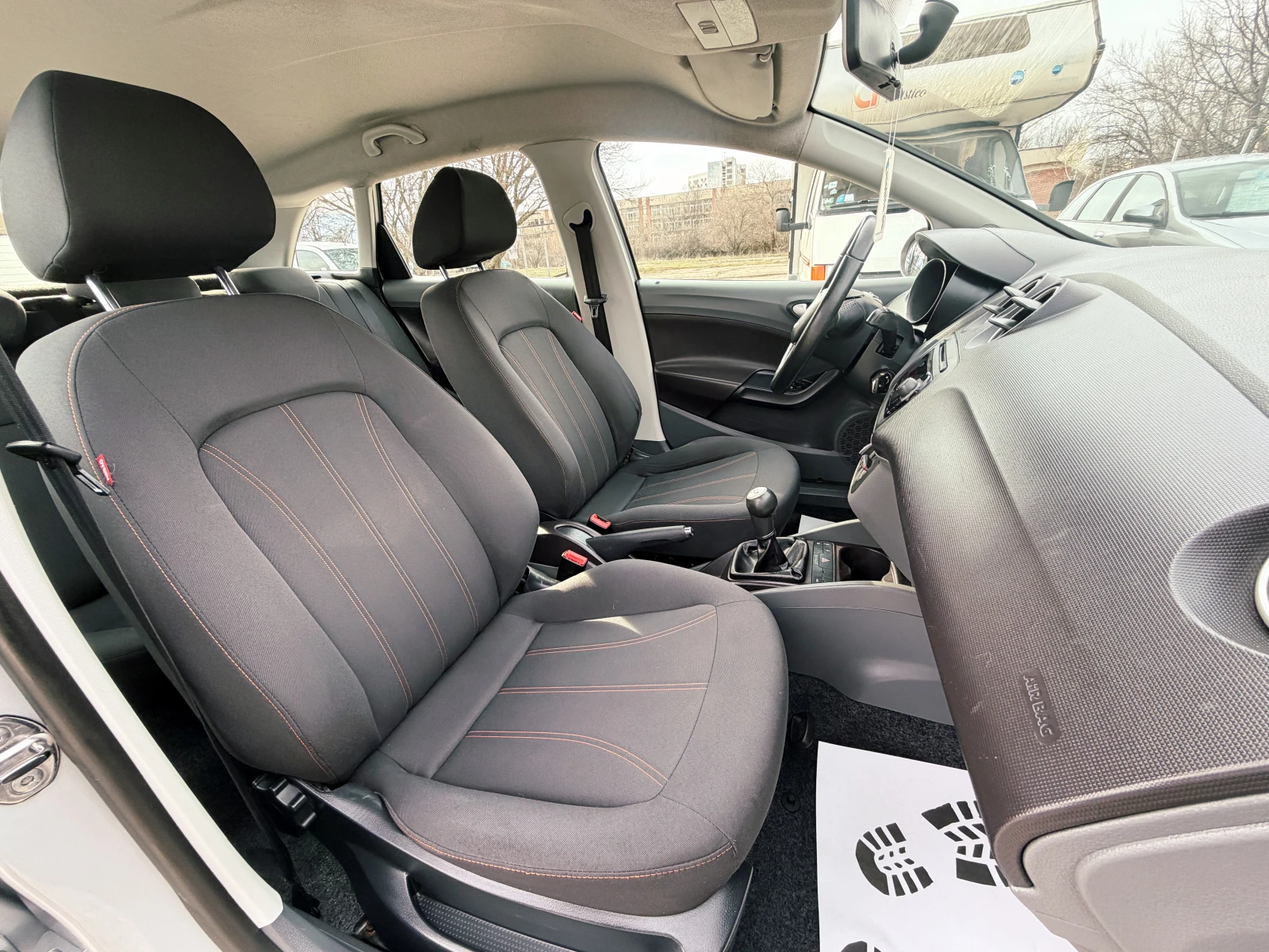 Seat Ibiza 1.6TDI 90�.� | Mobile.bg � ����������� 10